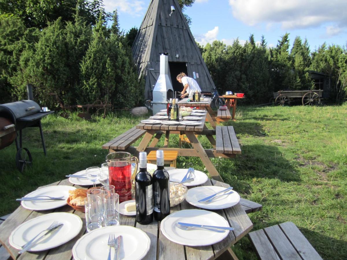 Pivarootsi Holiday Village 外观 照片